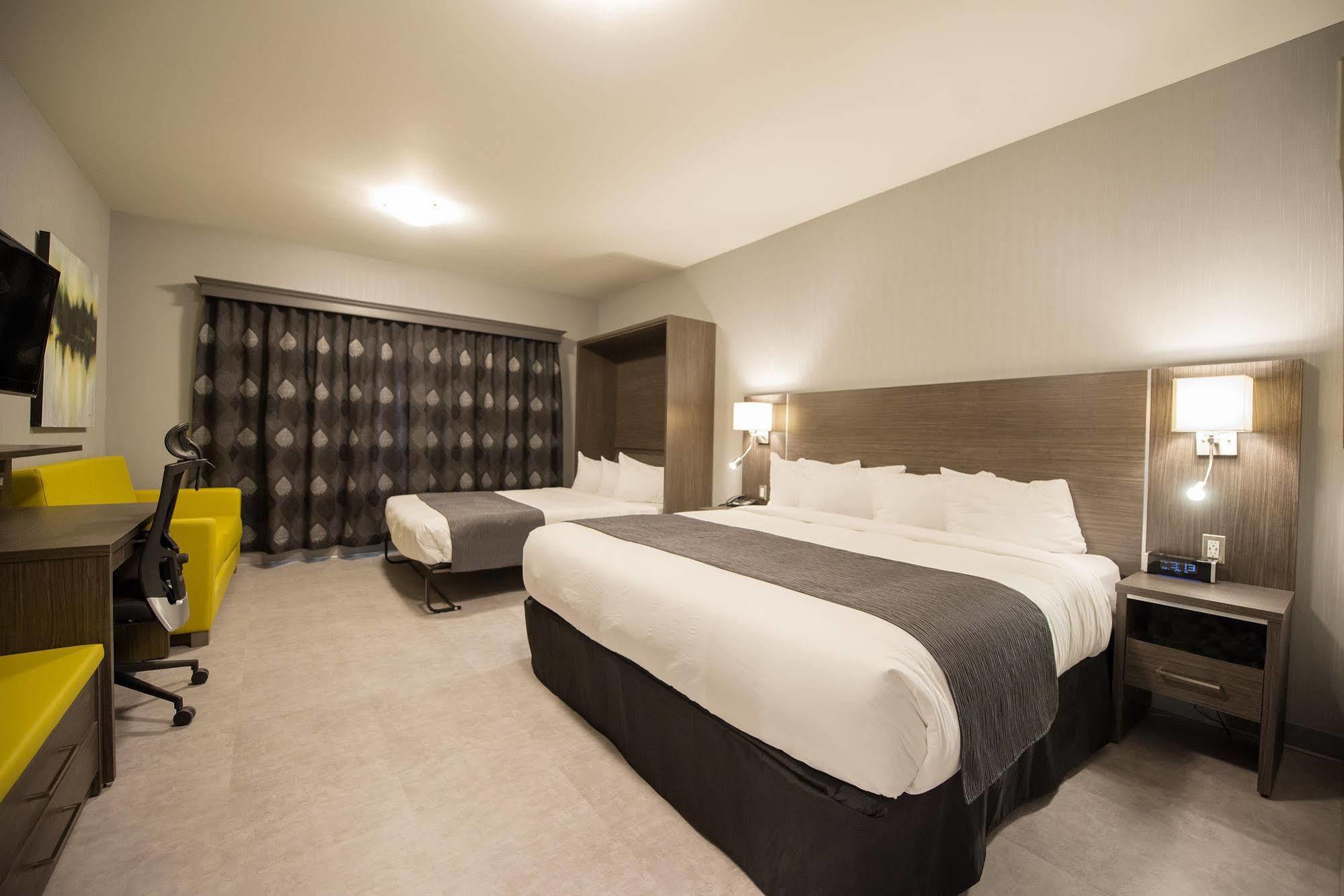 Hotel & Suites Le Dauphin Drummondville Exterior foto